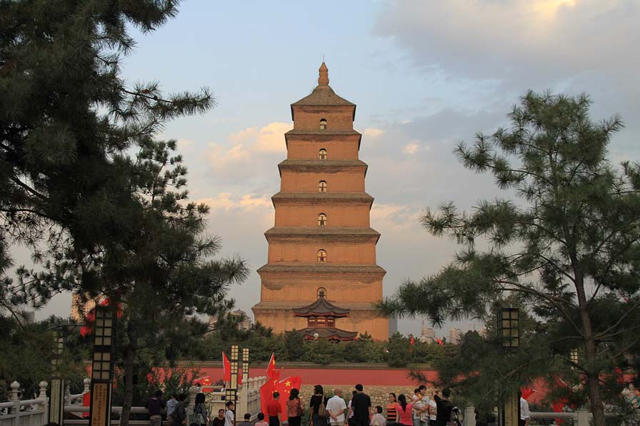 Giant Wild Goose Pagoda at sunset