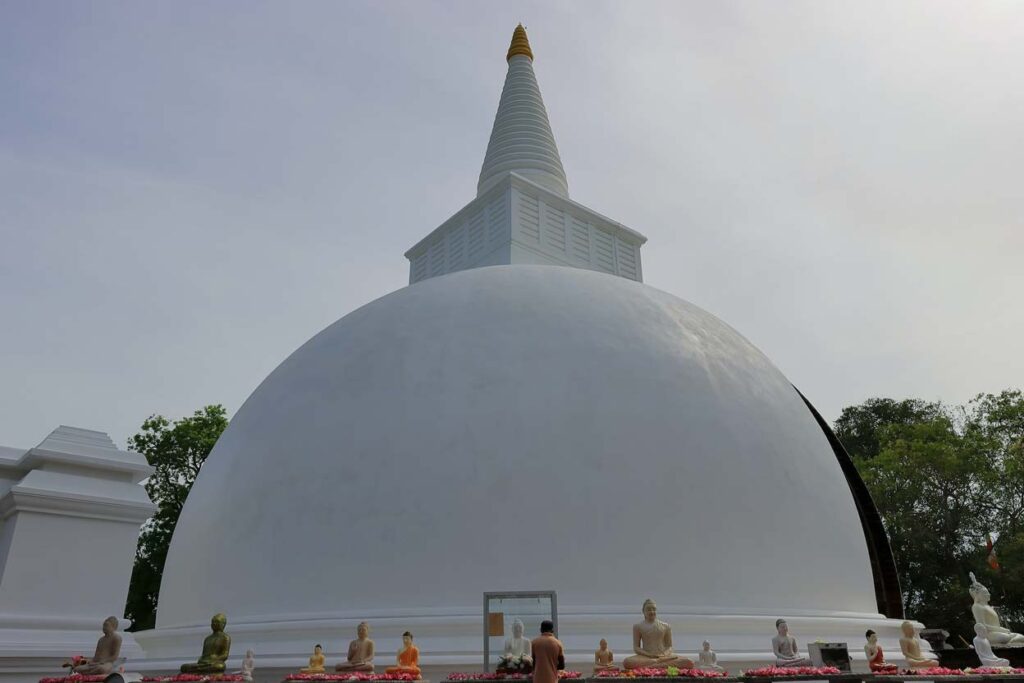 Somawathiya Chaitya Stupa